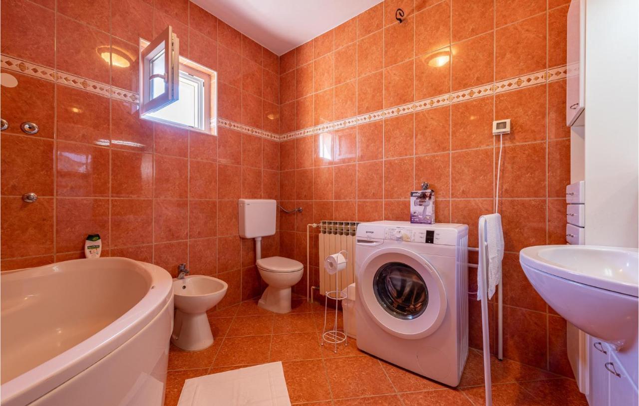 Cozy Apartment In Zadar With Wifi Exterior foto